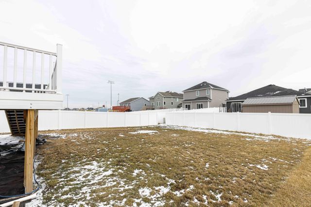 7344 22nd Street S, Fargo, ND 58104