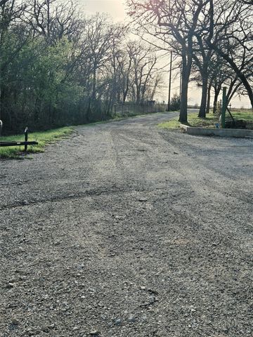 470 Private Road 3650, Paradise, TX 76073