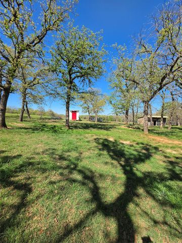 470 Private Road 3650, Paradise, TX 76073