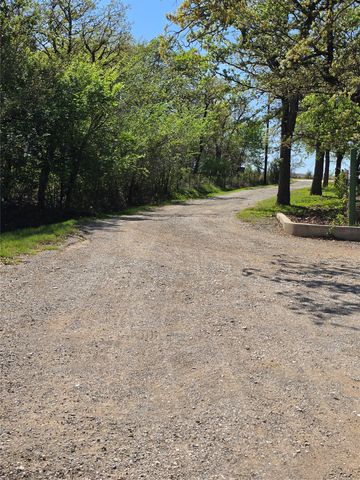 470 Private Road 3650, Paradise, TX 76073