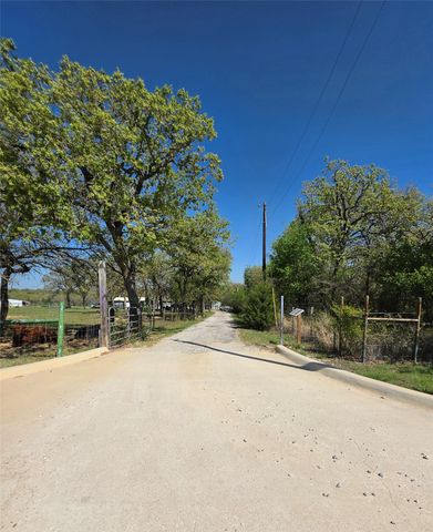 470 Private Road 3650, Paradise, TX 76073