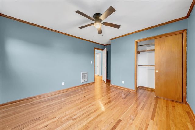 218 Lakeshore Dr, Mcminnville, TN 37110