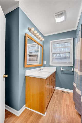 218 Lakeshore Dr, Mcminnville, TN 37110