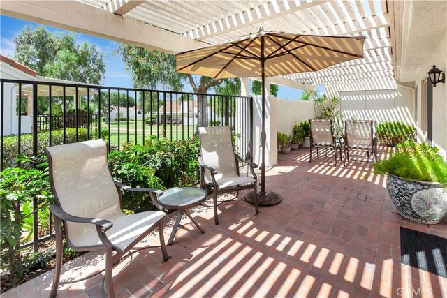 32065 Via Flores, San Juan Capistrano, CA 92675