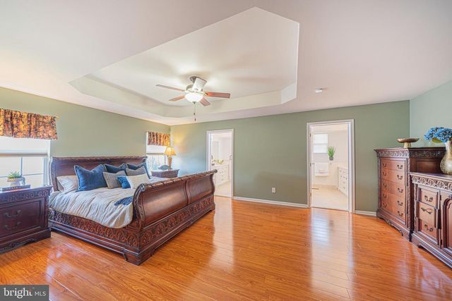 1907 MAYFLOWER DR, Quakertown, PA 18951