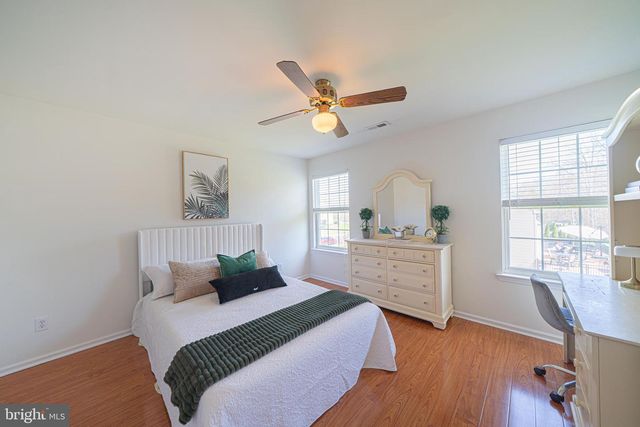 1907 MAYFLOWER DR, Quakertown, PA 18951