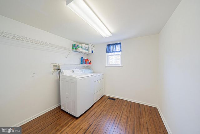 1907 MAYFLOWER DR, Quakertown, PA 18951
