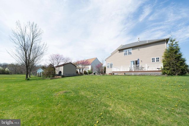 1907 MAYFLOWER DR, Quakertown, PA 18951