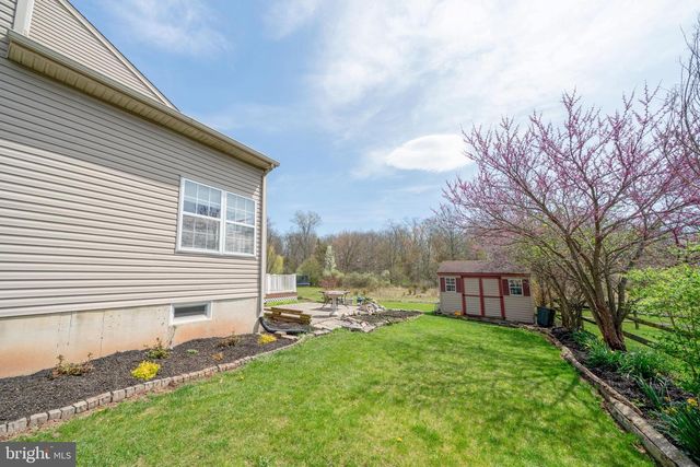 1907 MAYFLOWER DR, Quakertown, PA 18951