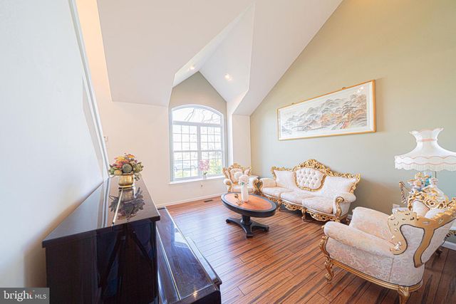 1907 MAYFLOWER DR, Quakertown, PA 18951