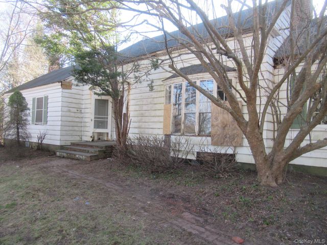 2929 State Route 52, Pine Bush, NY 12566