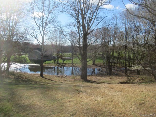 2929 State Route 52, Pine Bush, NY 12566