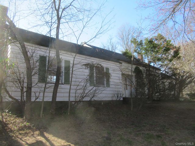 2929 State Route 52, Pine Bush, NY 12566