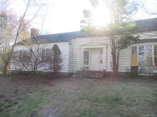 2929 State Route 52, Pine Bush, NY 12566