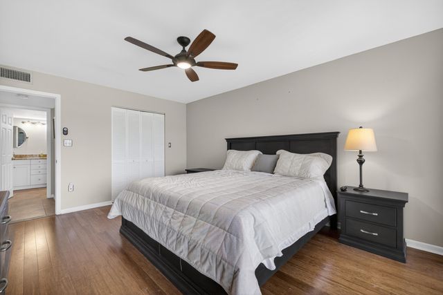 3500 Twin Lakes Terrace 202, Fort Pierce, FL 34951