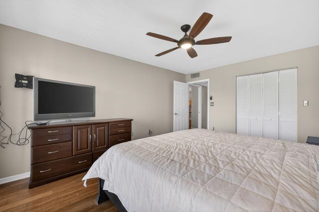 3500 Twin Lakes Terrace 202, Fort Pierce, FL 34951