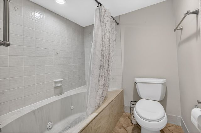 3500 Twin Lakes Terrace 202, Fort Pierce, FL 34951