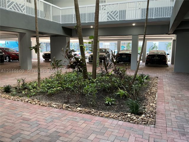 2420 SE 17th Cswy 207C, Fort Lauderdale, FL 33316