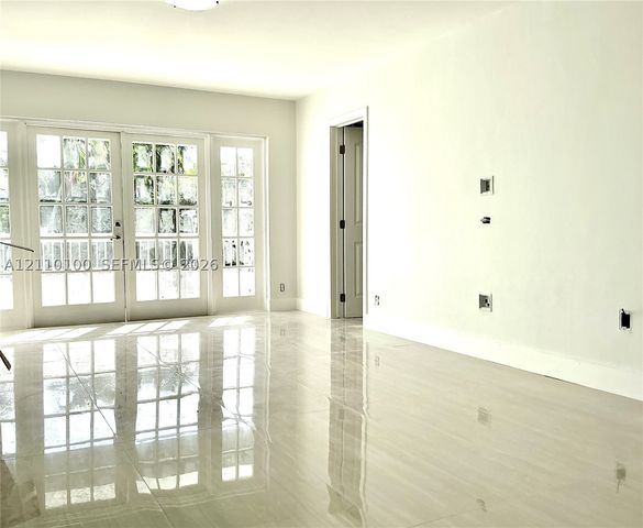 2420 SE 17th Cswy 207C, Fort Lauderdale, FL 33316
