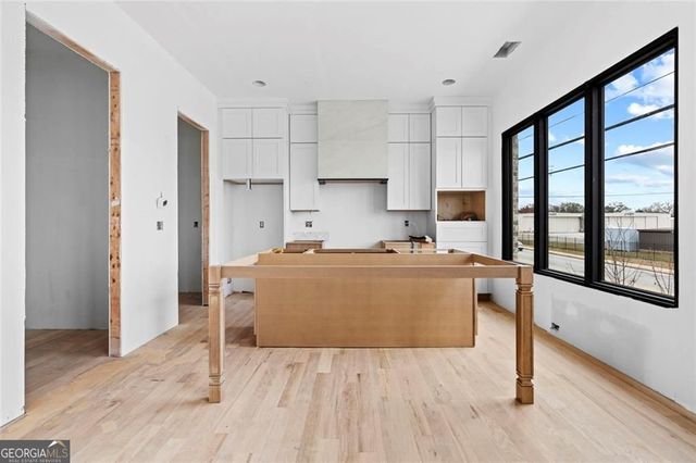 3960 Clairmont Road, Chamblee, GA 30341