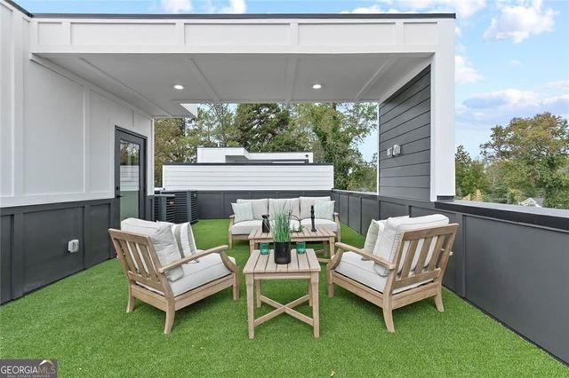 3960 Clairmont Road, Chamblee, GA 30341