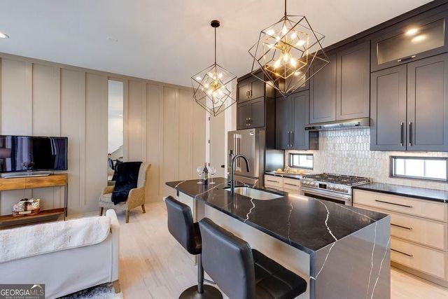 3960 Clairmont Road, Chamblee, GA 30341