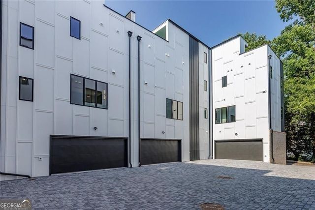 3960 Clairmont Road, Chamblee, GA 30341