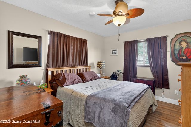 925 Lois Lane, Titusville, FL 32780