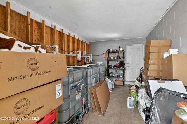 925 Lois Lane, Titusville, FL 32780