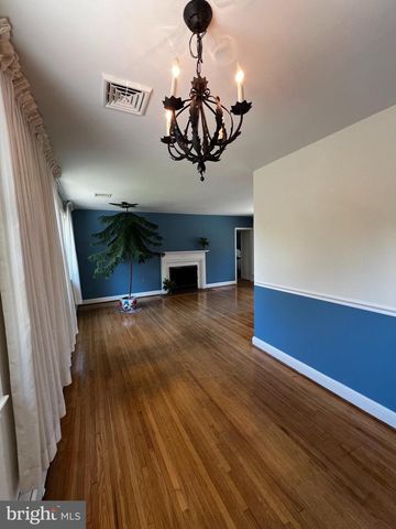 415 AIGBURTH RD, Towson, MD 21286