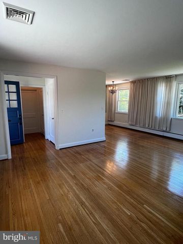 415 AIGBURTH RD, Towson, MD 21286