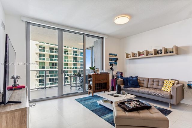 488 NE 18th St 1805, Miami, FL 33132