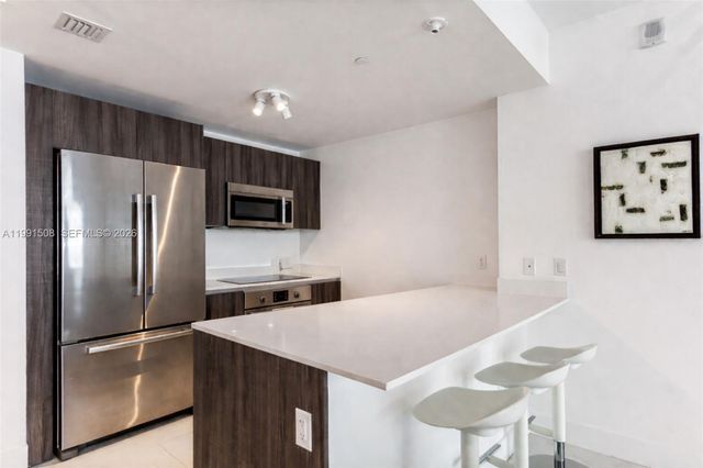 488 NE 18th St 1805, Miami, FL 33132