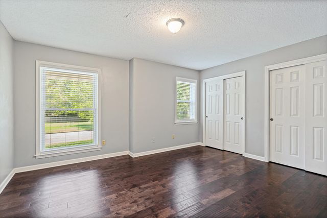 461 DOVE VALLEY DR, Collierville, TN 38017