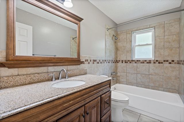 461 DOVE VALLEY DR, Collierville, TN 38017