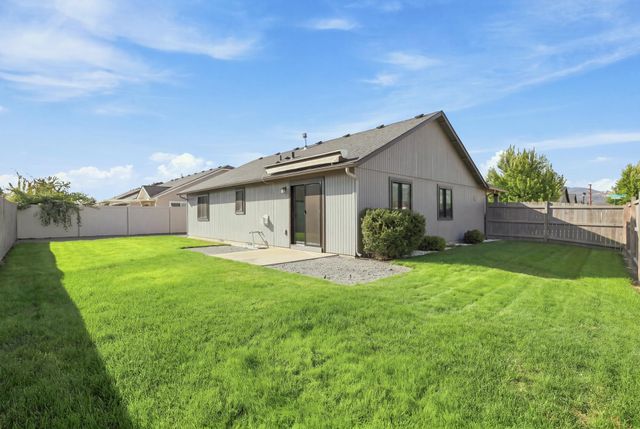 19028 E Mountain View Ave, Spokane Valley, WA 99027