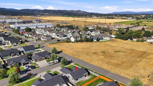 19028 E Mountain View Ave, Spokane Valley, WA 99027