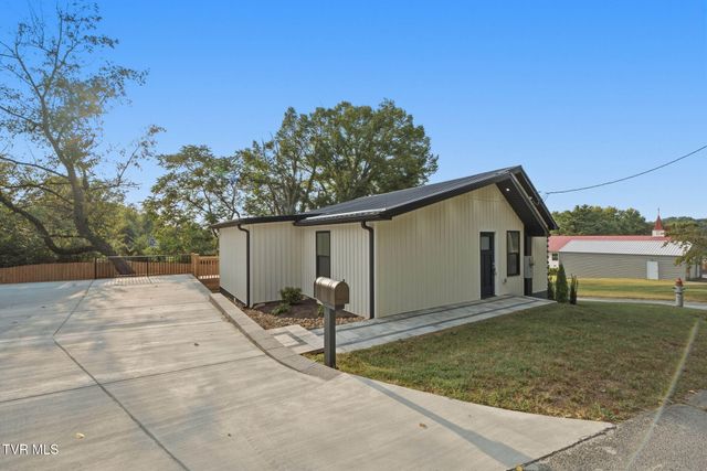 1200 Afton Street, Johnson City, TN 37601