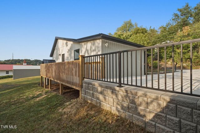 1200 Afton Street, Johnson City, TN 37601