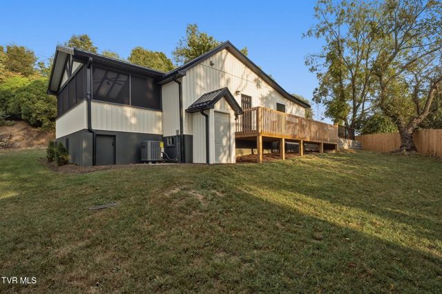 1200 Afton Street, Johnson City, TN 37601