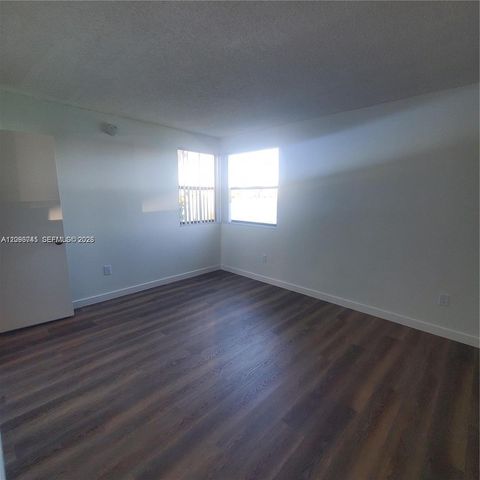 929 Hamilton Drive 929F, Homestead, FL 33034