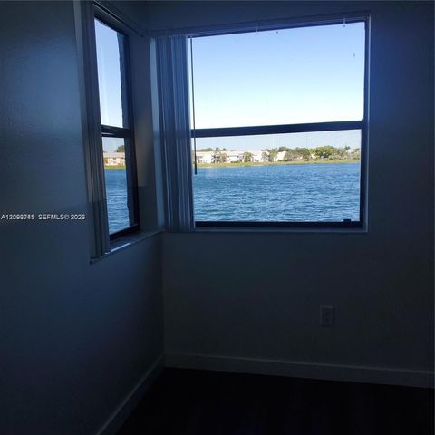 929 Hamilton Drive 929F, Homestead, FL 33034