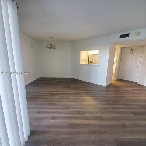 929 Hamilton Drive 929F, Homestead, FL 33034