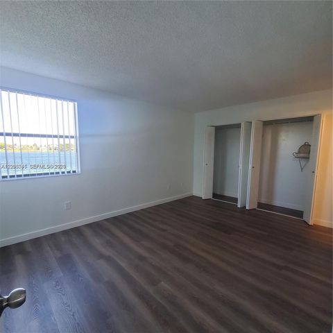 929 Hamilton Drive 929F, Homestead, FL 33034