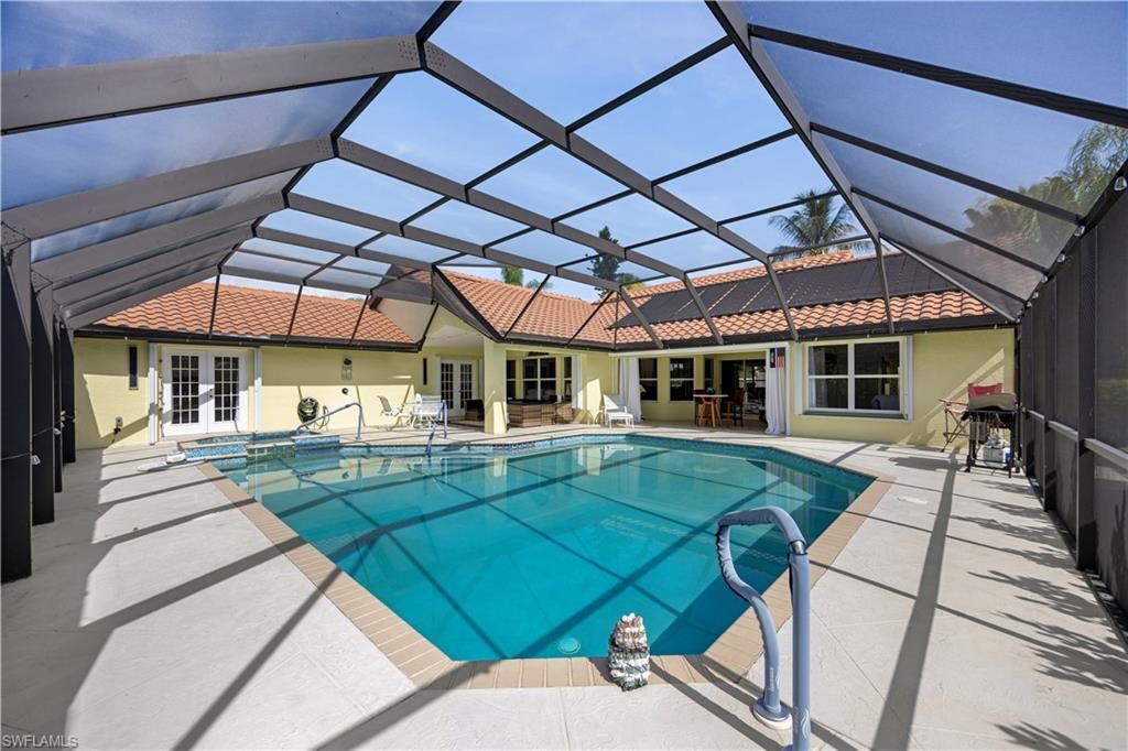 9986 Mar Largo CIR, FORT MYERS, FL 33919 — photo 5