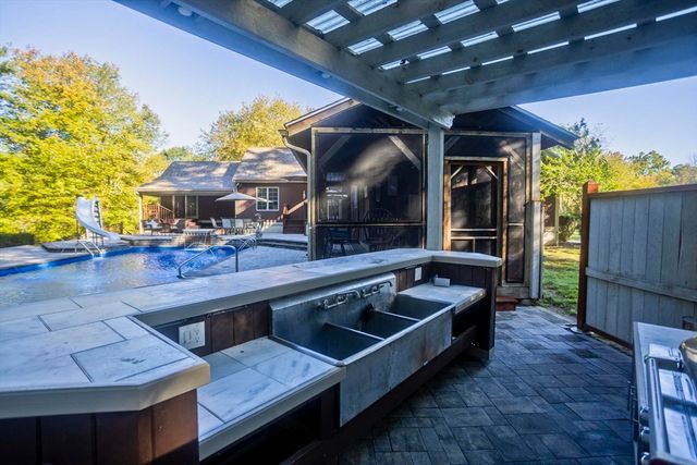 547 Berkley St, Berkley, MA 02779