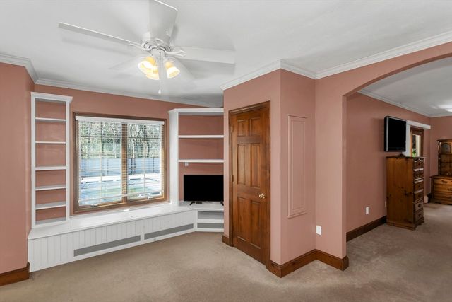 547 Berkley St, Berkley, MA 02779