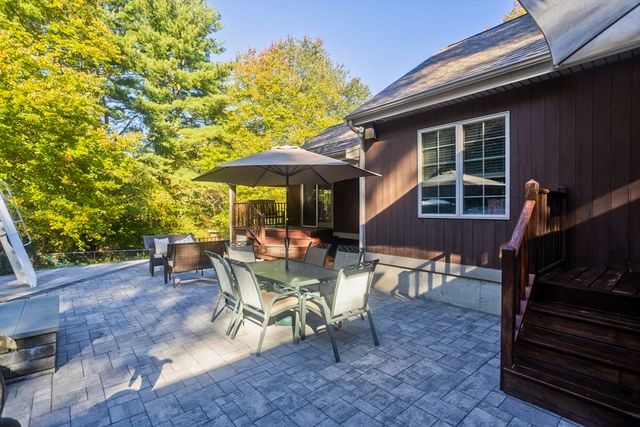 547 Berkley St, Berkley, MA 02779