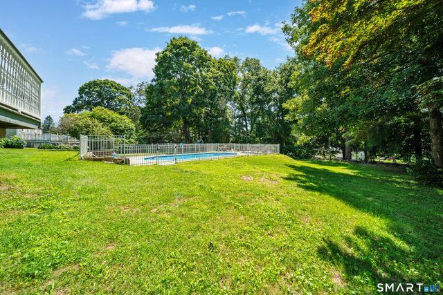 12 Arbor Terrace, Ansonia, CT 06401