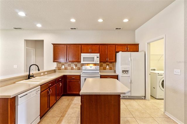3341 WINCHESTER ESTATES CIRCLE, Lakeland, FL 33810